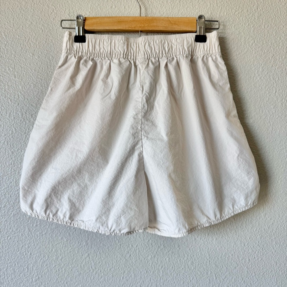 H&M Cotton Shorts High Rise Drawstring - Picture 3 of 9